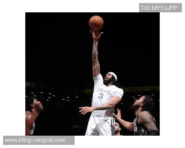 科比桑德斯基本功扎实潜力无限有望成为球队的重要贡献者